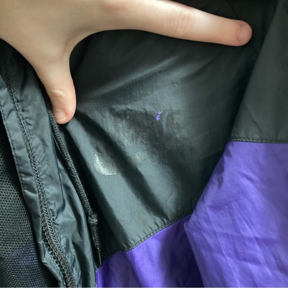 Vintage Nike Windbreaker! - Picture 8 of 11